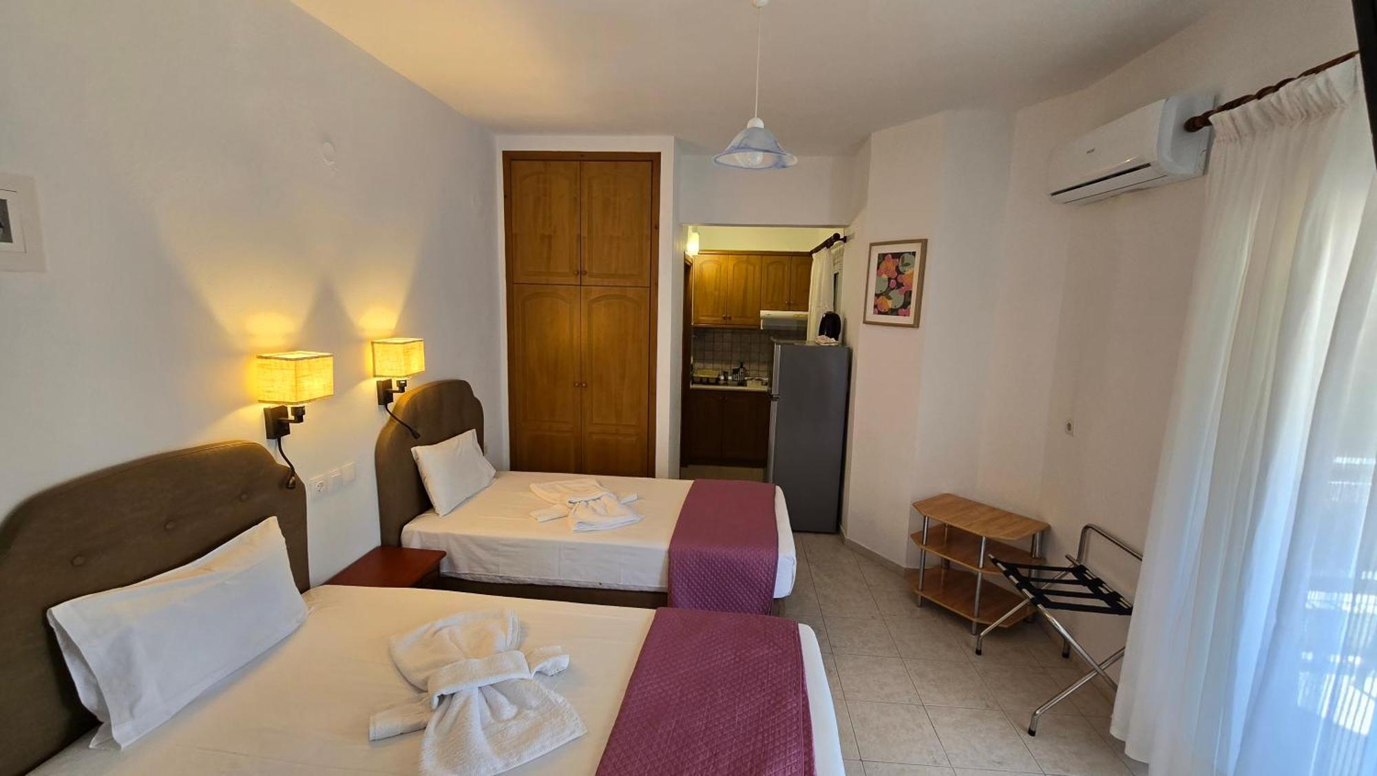 Hotel Itamos House Vourvourou Habitación foto
