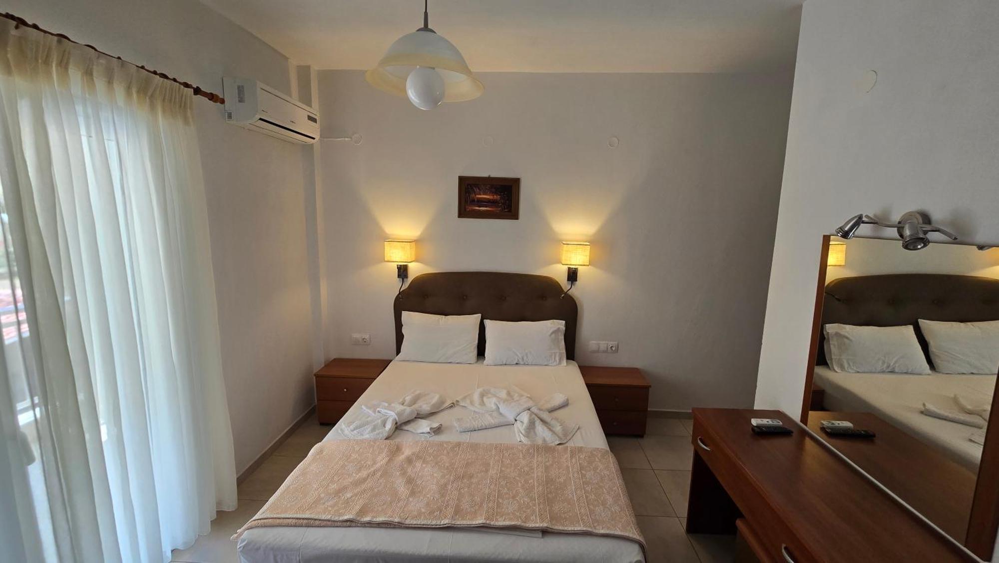 Hotel Itamos House Vourvourou Habitación foto